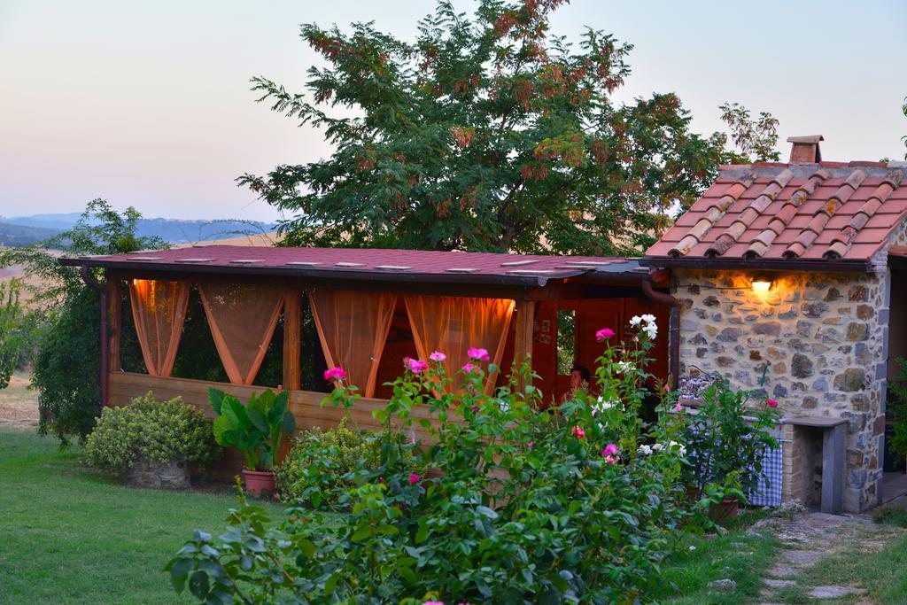 Agriturismo Podere Micitto Usi Exterior photo