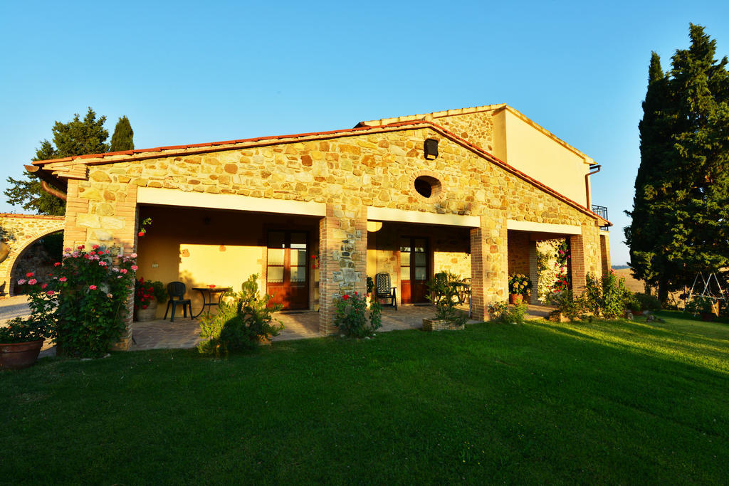 Agriturismo Podere Micitto Usi Exterior photo