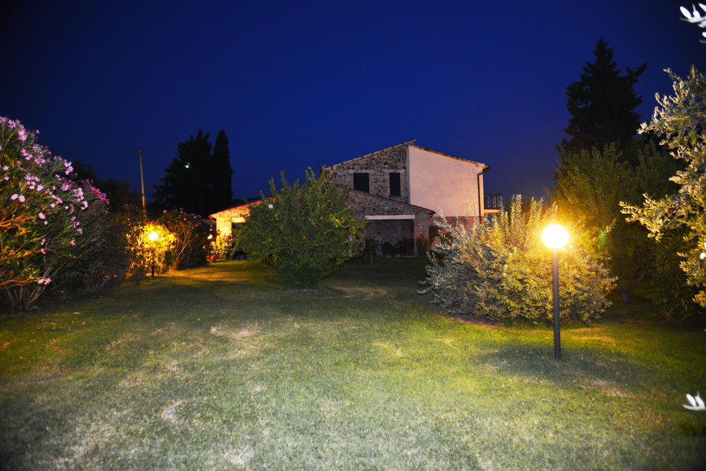 Agriturismo Podere Micitto Usi Exterior photo